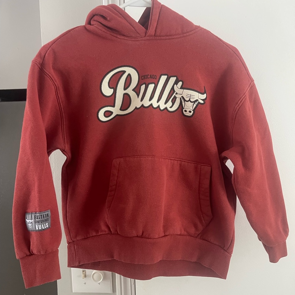 Zara youth 9/10 Chicago Bulls